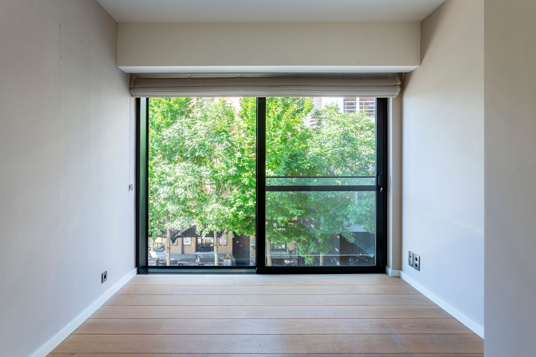 Bemeubeld 3-slaapkamer appartement op het Eilandje foto 8