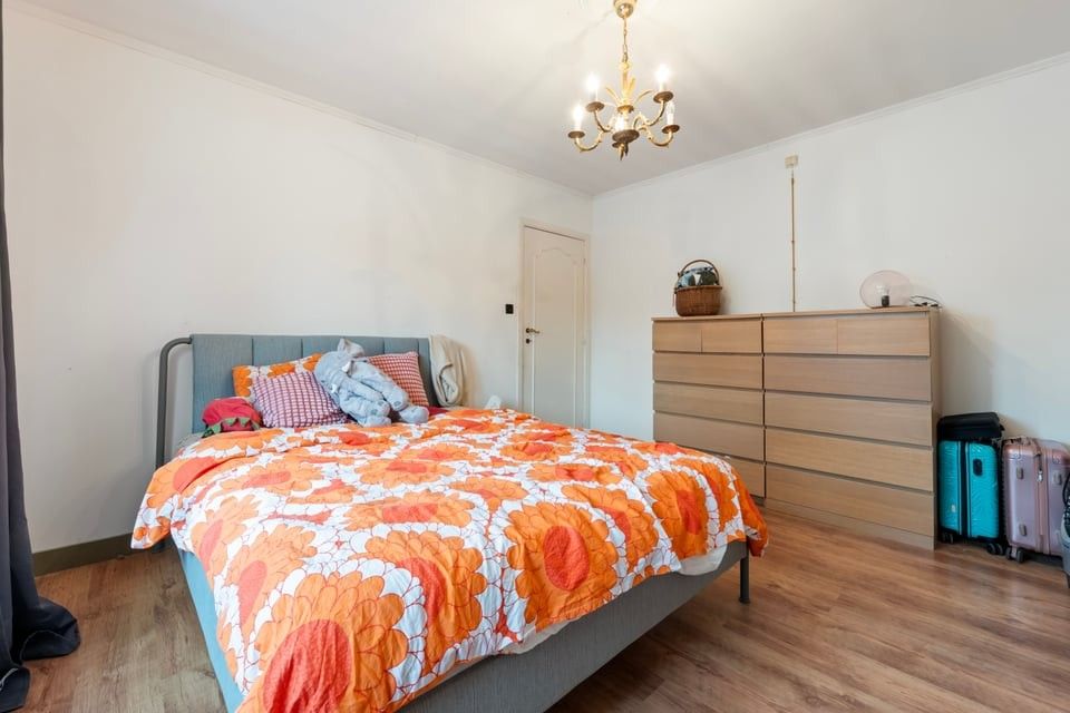 GEZELLIGE GEZINSWONING MET 3 SLKS, GARAGE EN VEEL PRIVACY foto 25