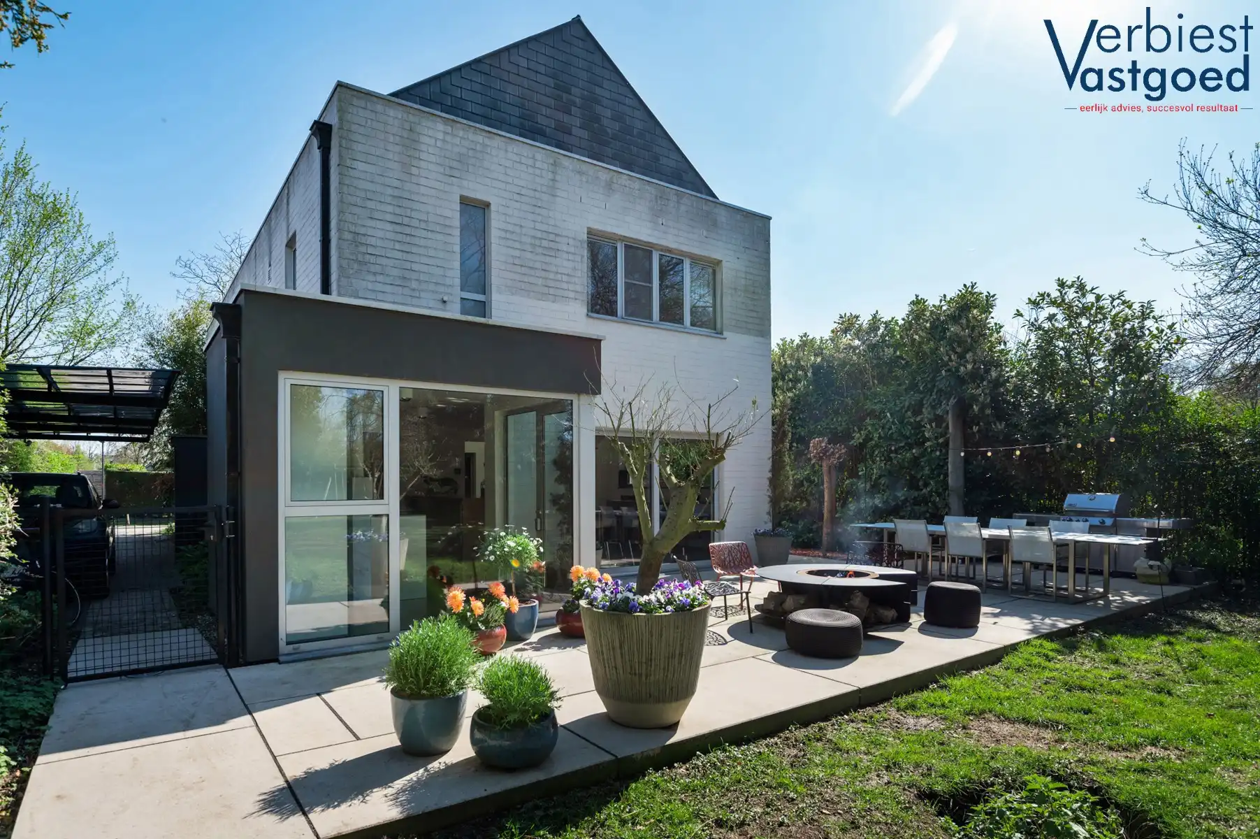 Exclusieve en lichtrijke villa met tuin op toplocatie foto 15