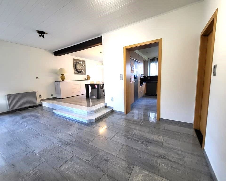 Gerenoveerde bungalow in Eppegem. foto 9