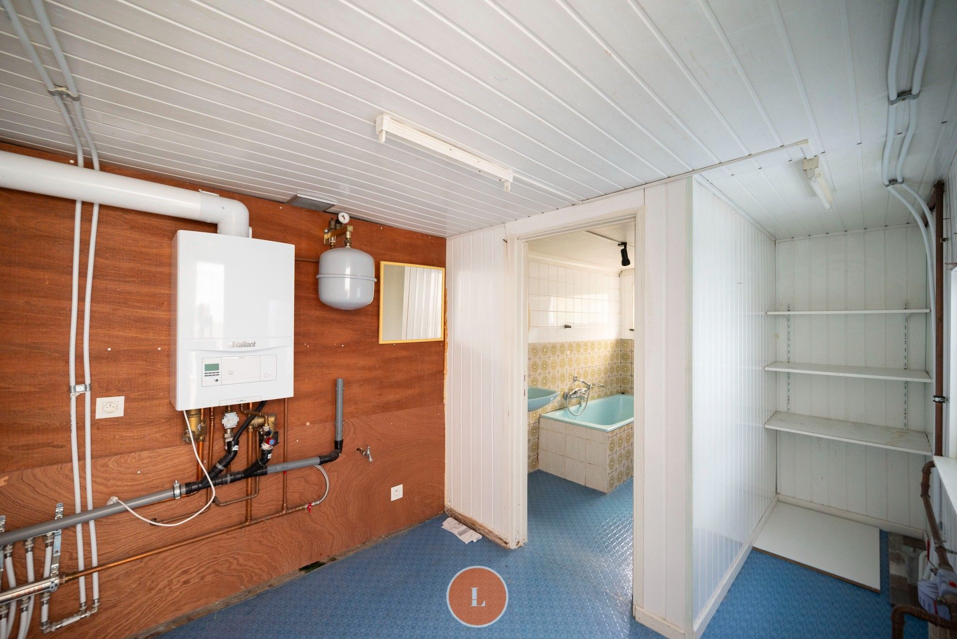 Op te frissen starterswoning met 3 slaapkamers en tuin foto 10