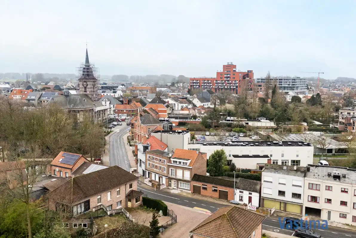 Renovatieproject in centrum Merchtem foto {{pictureIndex}}