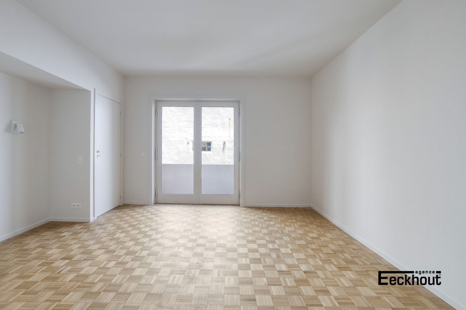 Ruim appartement in centrum Oostende met mooi open zicht op het Leopoldpark! foto 9
