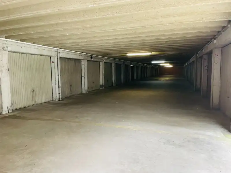 Garage te huur Gentstraat 43+/G52 - 9800 Deinze
