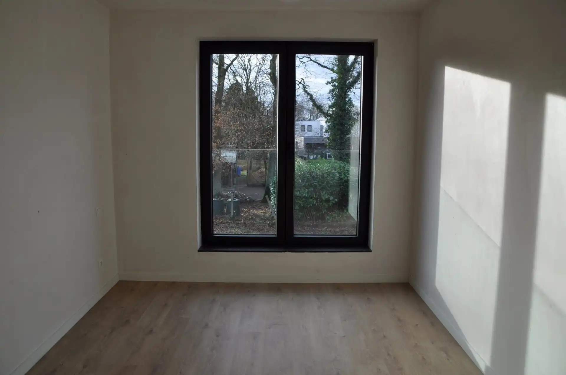 ZEER ENERGIEZUINIGE NIEUWBOUWWONING MET 3 SLPK IN HEUSDEN-ZOLDER foto 15