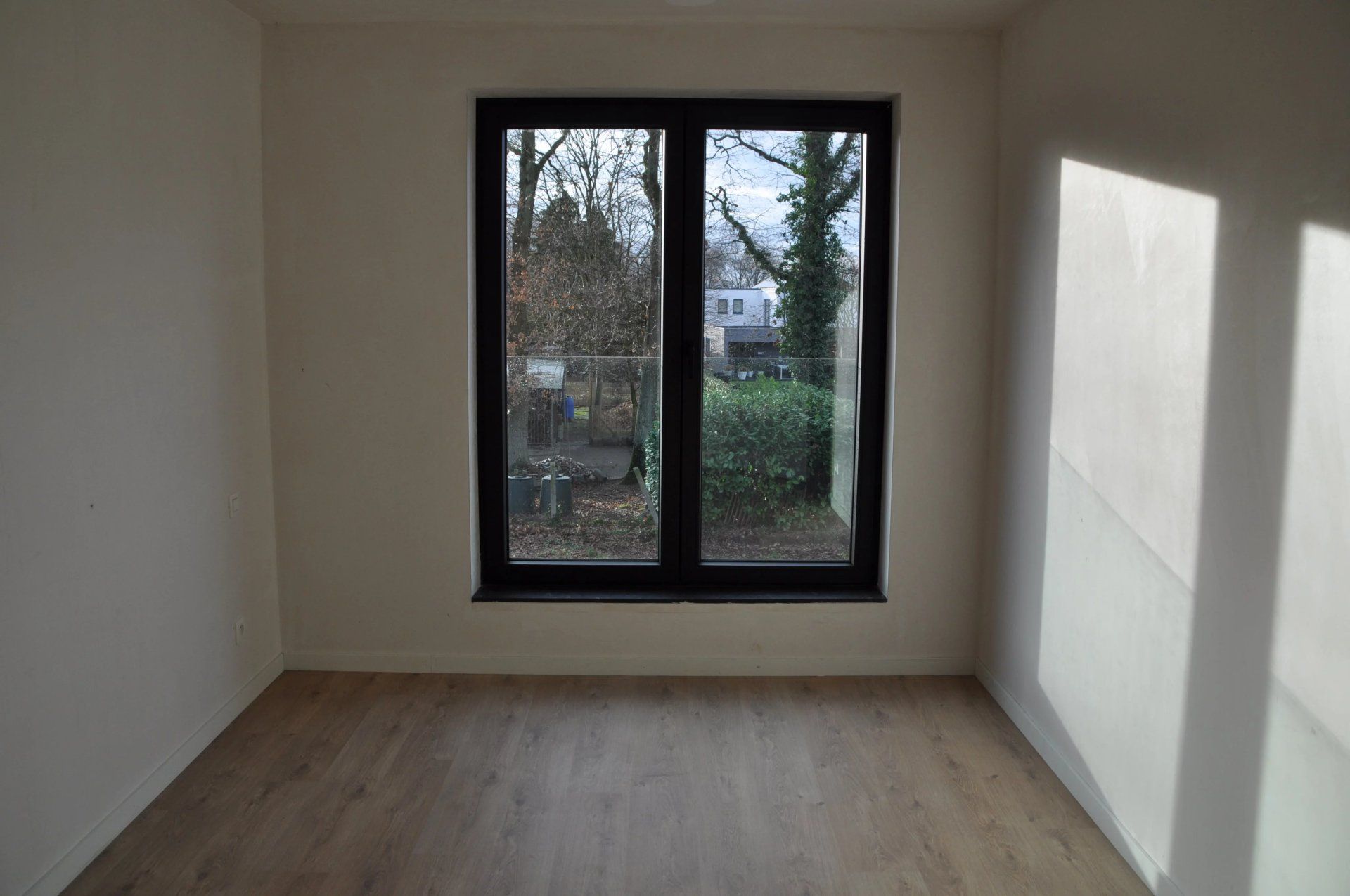 ZEER ENERGIEZUINIGE NIEUWBOUWWONING MET 3 SLPK IN HEUSDEN-ZOLDER foto 13