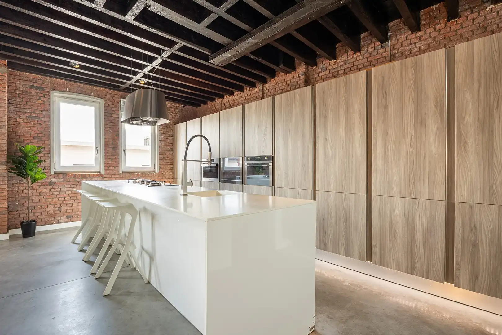 GEMEUBELDE LOFT MET TERRAS foto 2