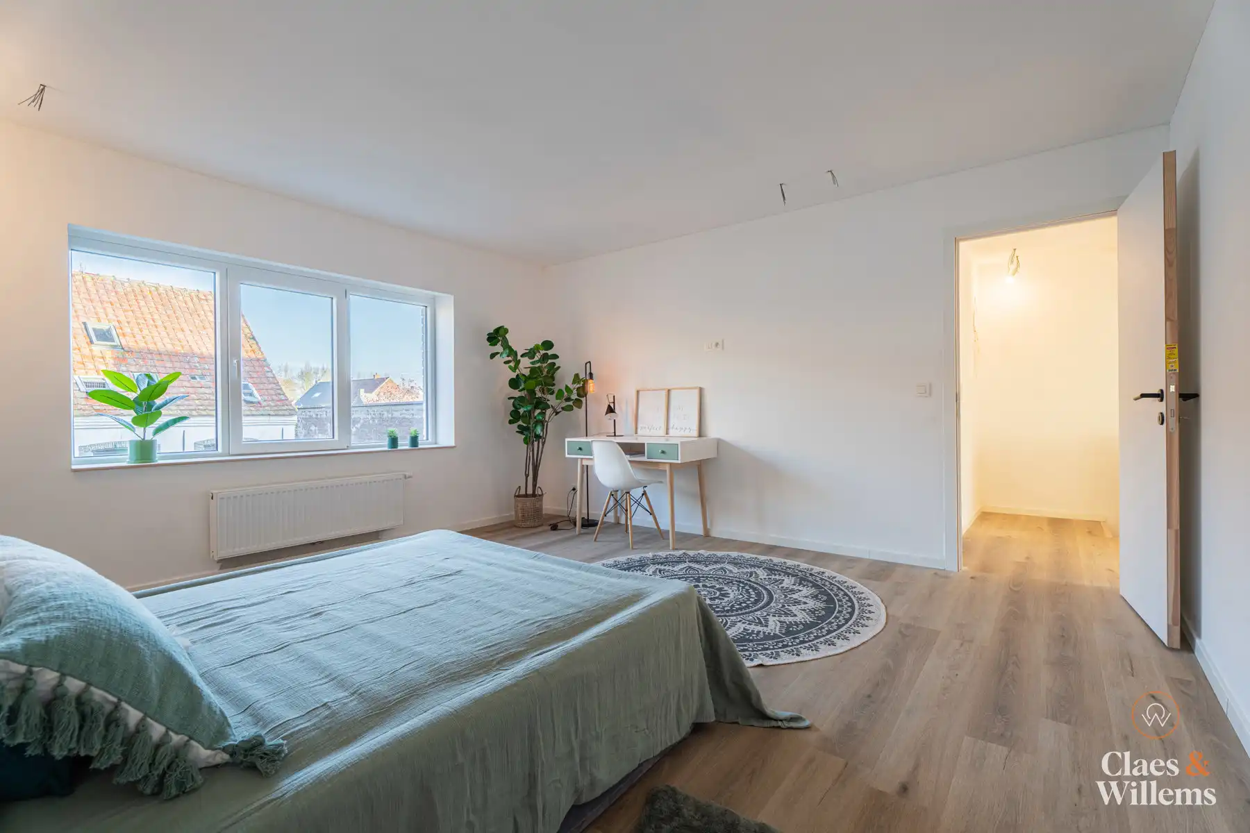 Ruime halfopen bebouwing met 3 slaapkamers en 2 badkamers foto 15