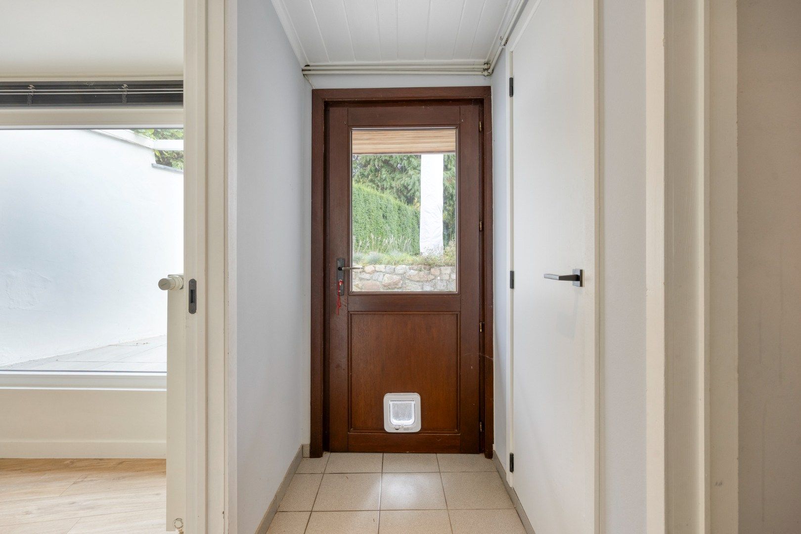 Recent gerenoveerde woning met 3 slaapkamers en prachtige tuin - EPC 141 kWh/m² - bewoonbare oppervlakte 137 m²         foto 12