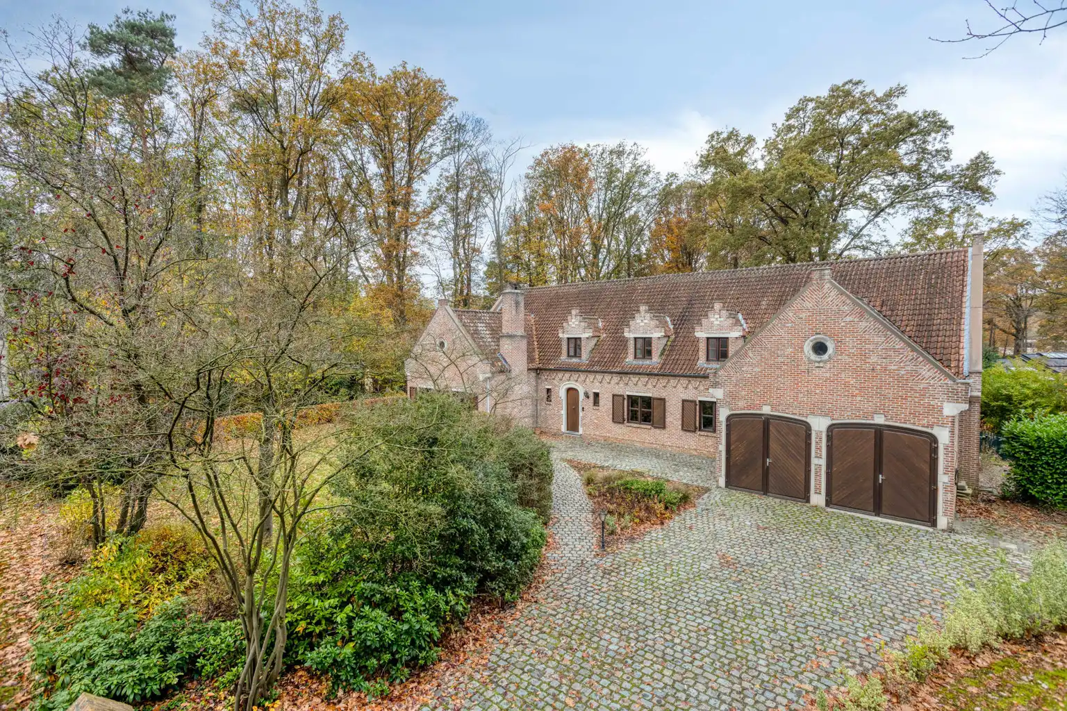 Prachtige en kwalitatieve woning op toplocatie in Linden foto 30