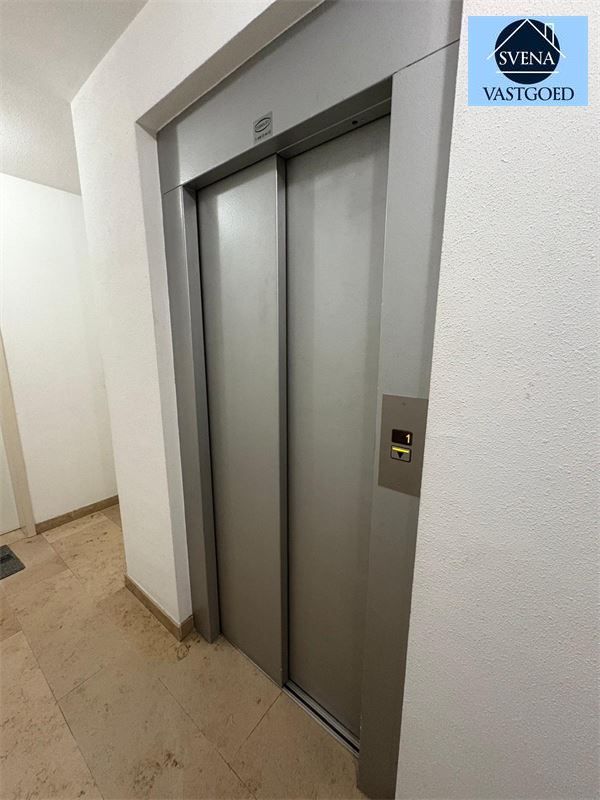 ZEER GOED GELEGEN STUDIO TE OOSTENDE foto 12