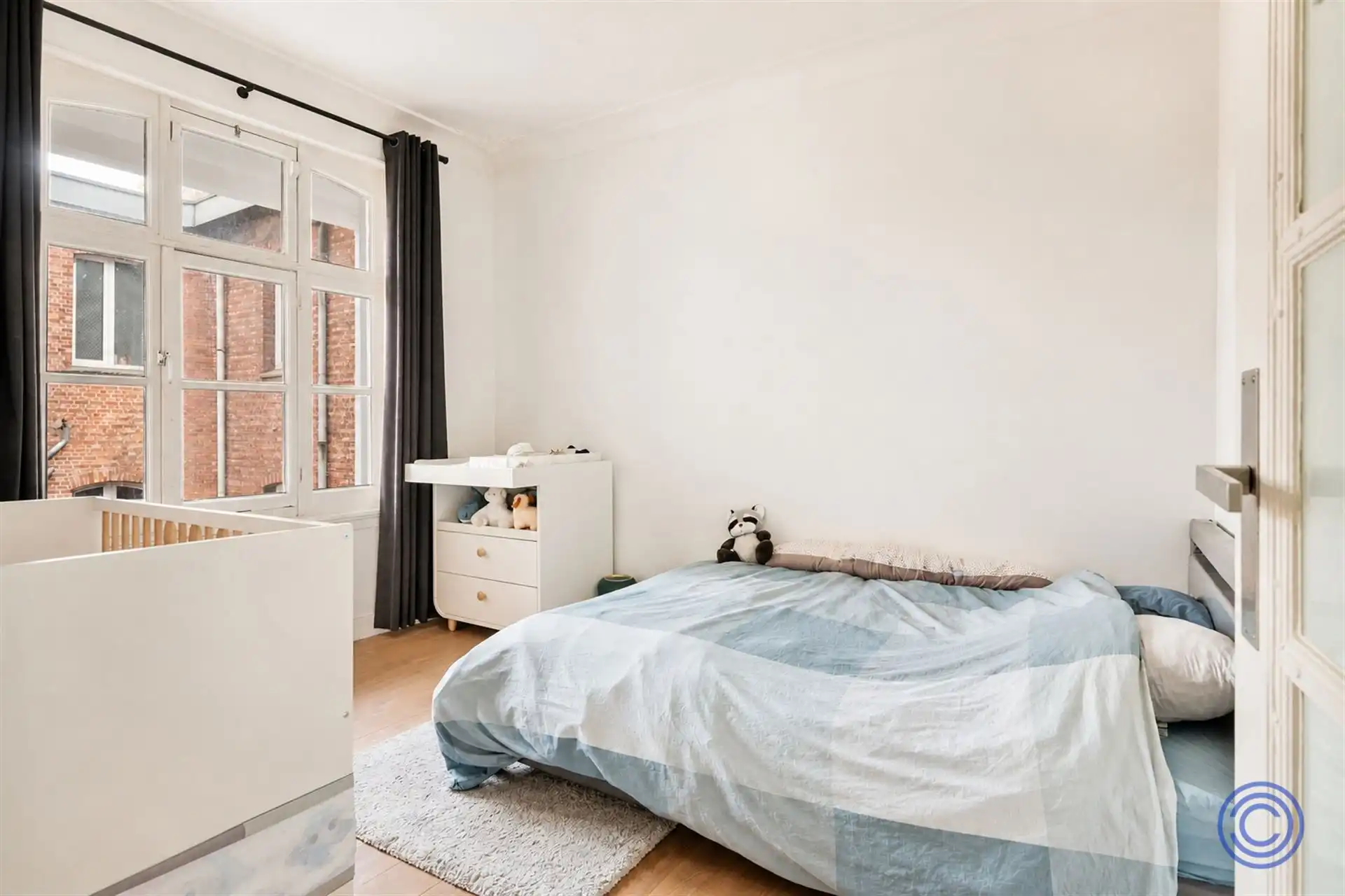 Karaktervol duplexappartement met terras in hartje Zurenborg! foto 9