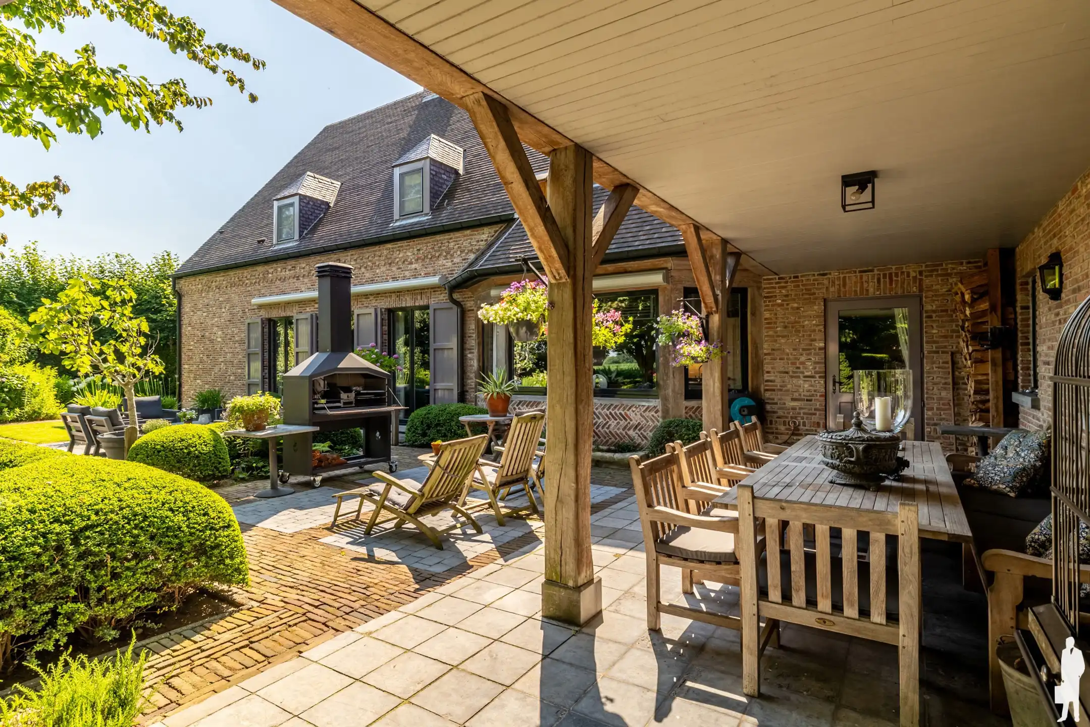 Prachtige villa met een bewoonbare oppervlakte van 512 m² foto 46