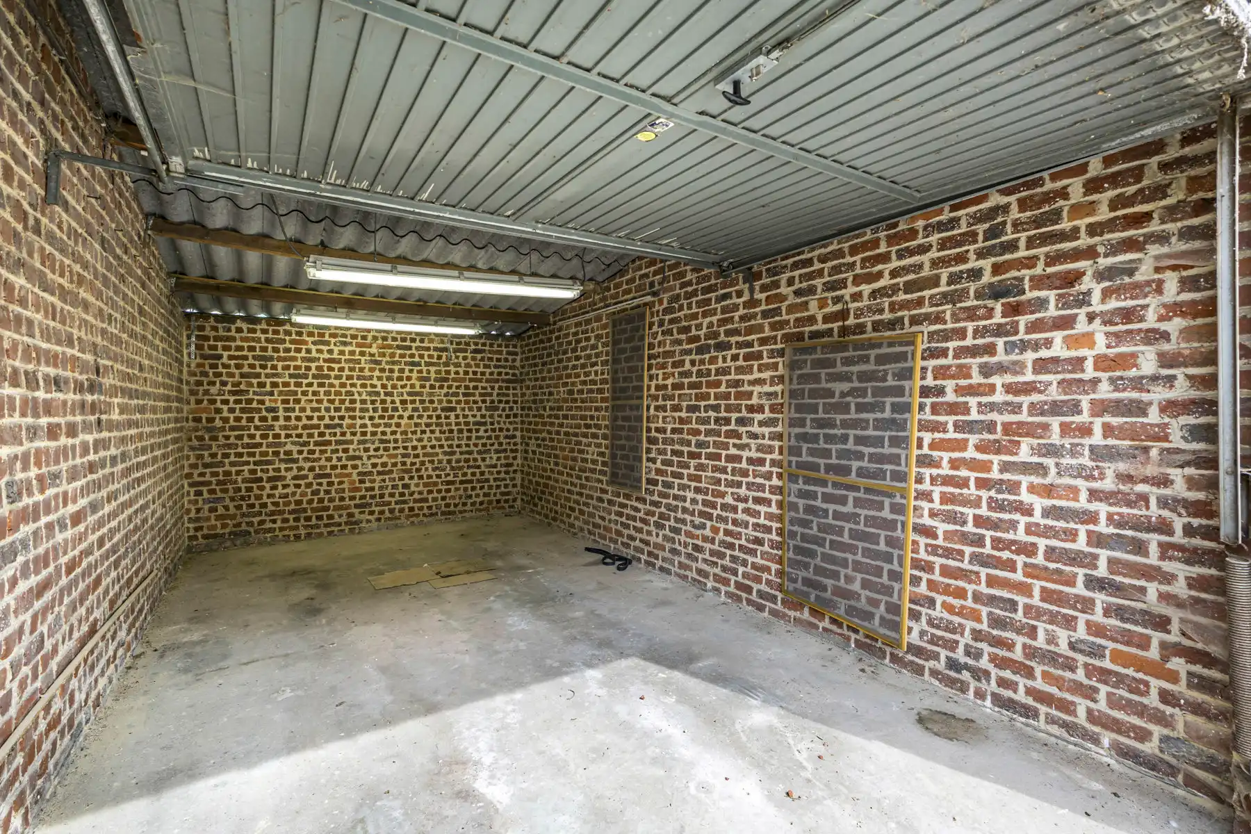 Gelijkvloers-appartement met tuin en garage foto 6