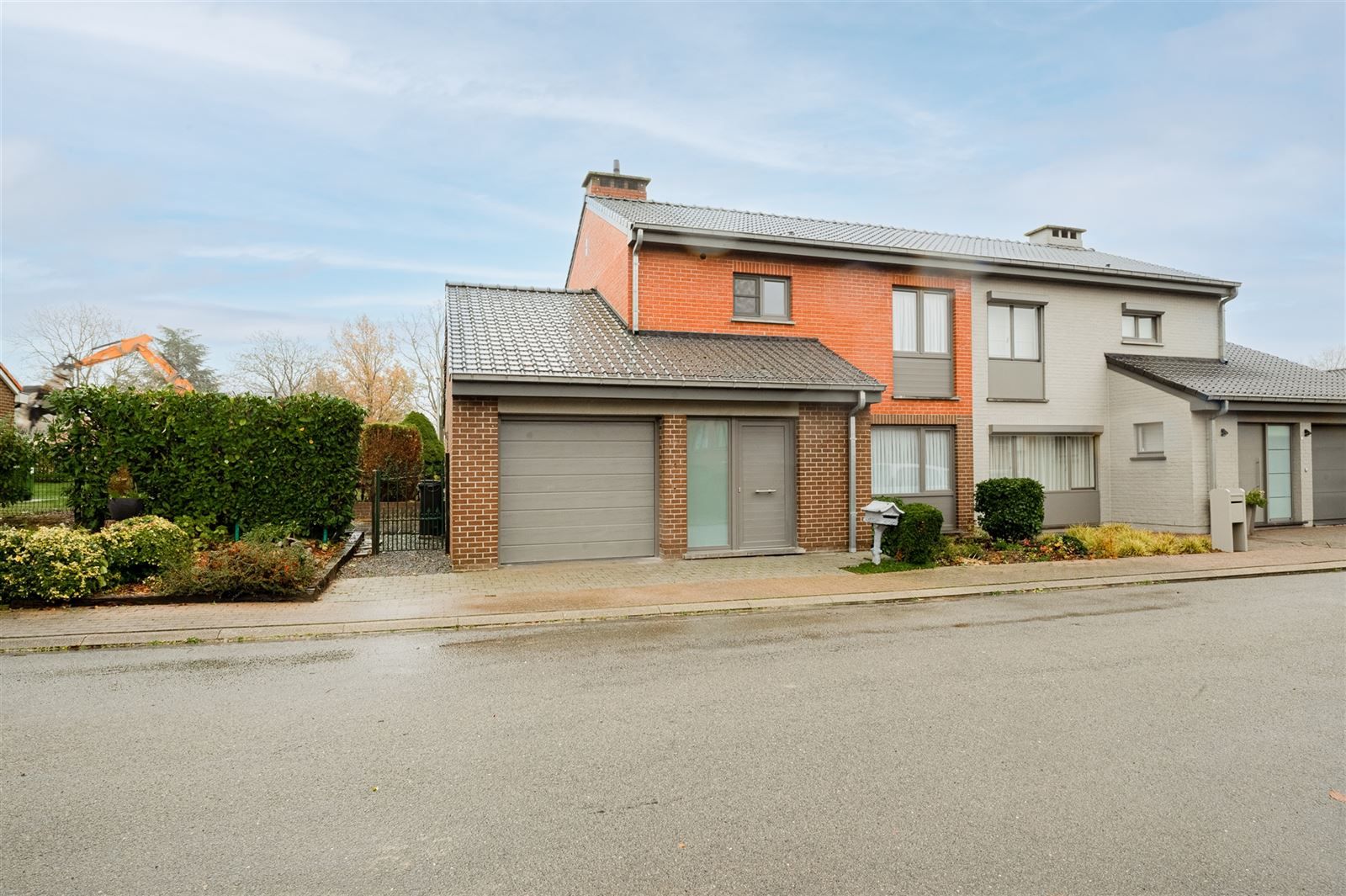 Gezellige gerenoveerde woning in een rustige wijk, met ruime tuin en garage foto 16