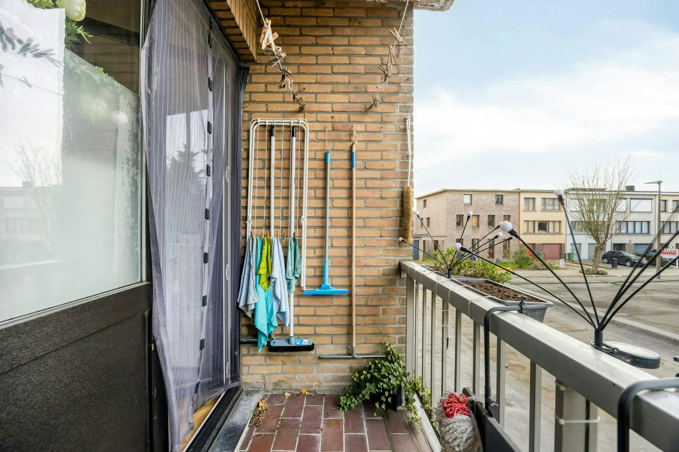 Opbrengsteigendom in de gegeerde "Vogeltjeswijk" te Merksem foto 14