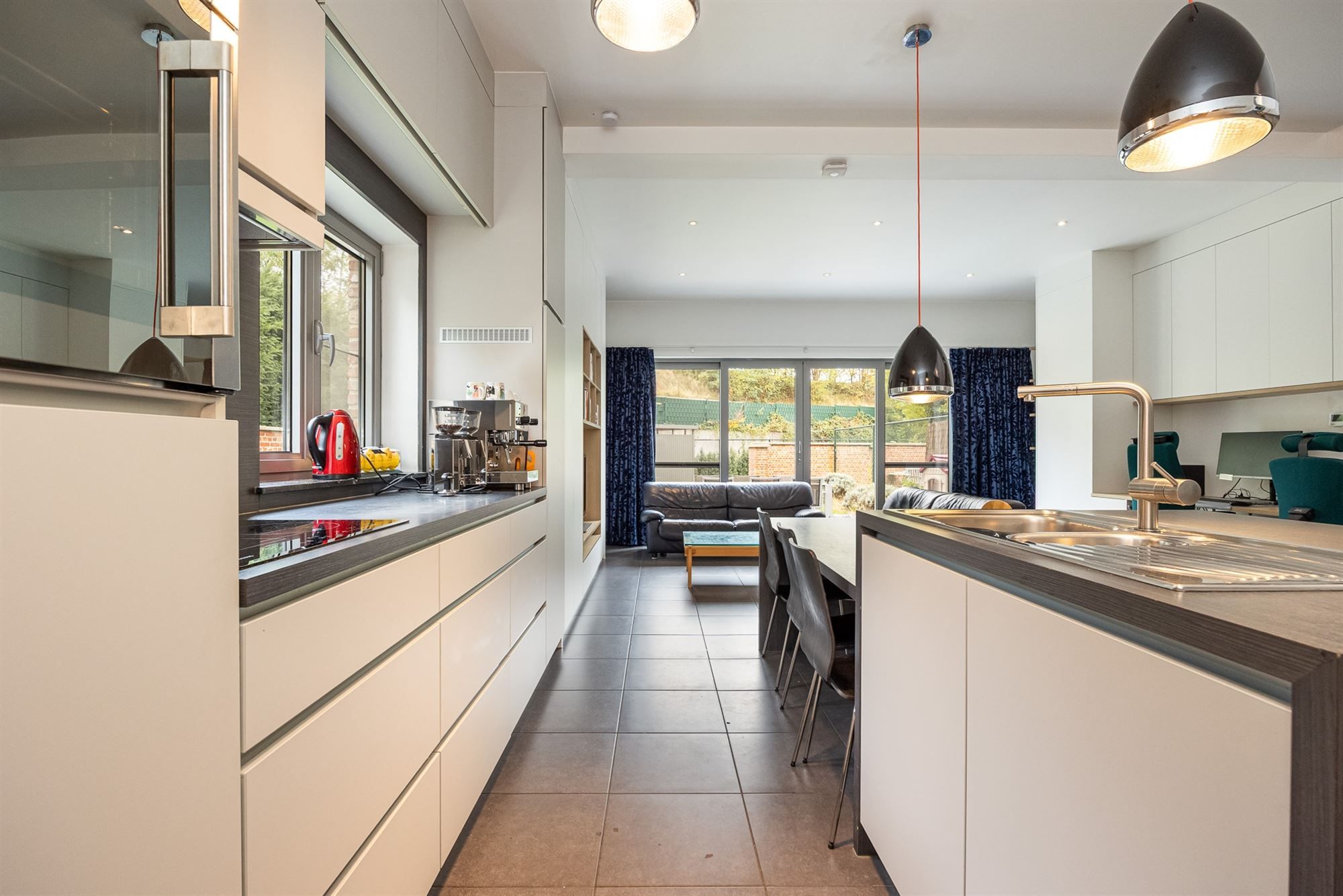 Halfopen energiezuinige woning met drie slaapkamers foto 4