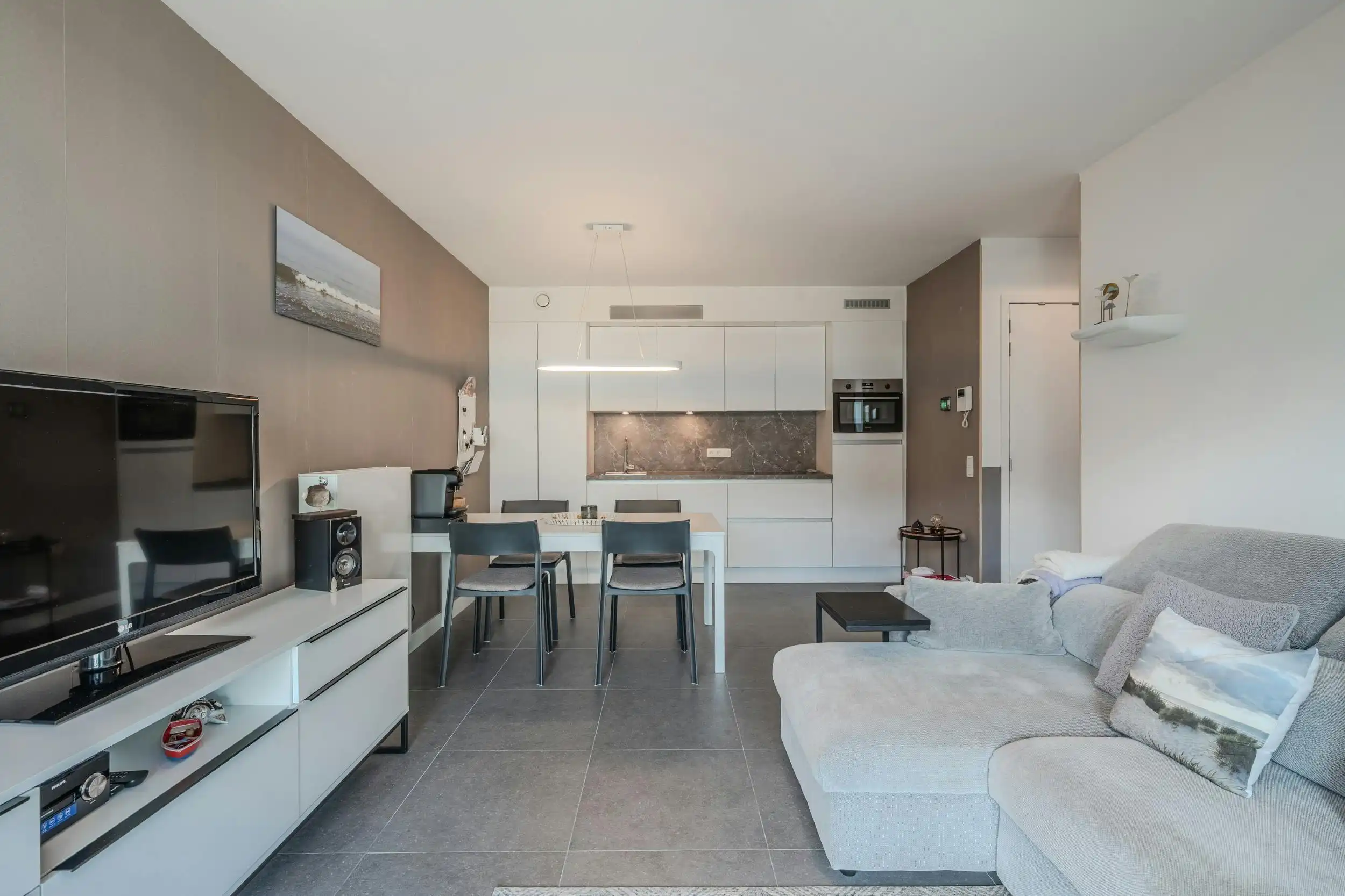 Prachtig gelijkvloers appartement met 1 slaapkamer en terras! foto 15