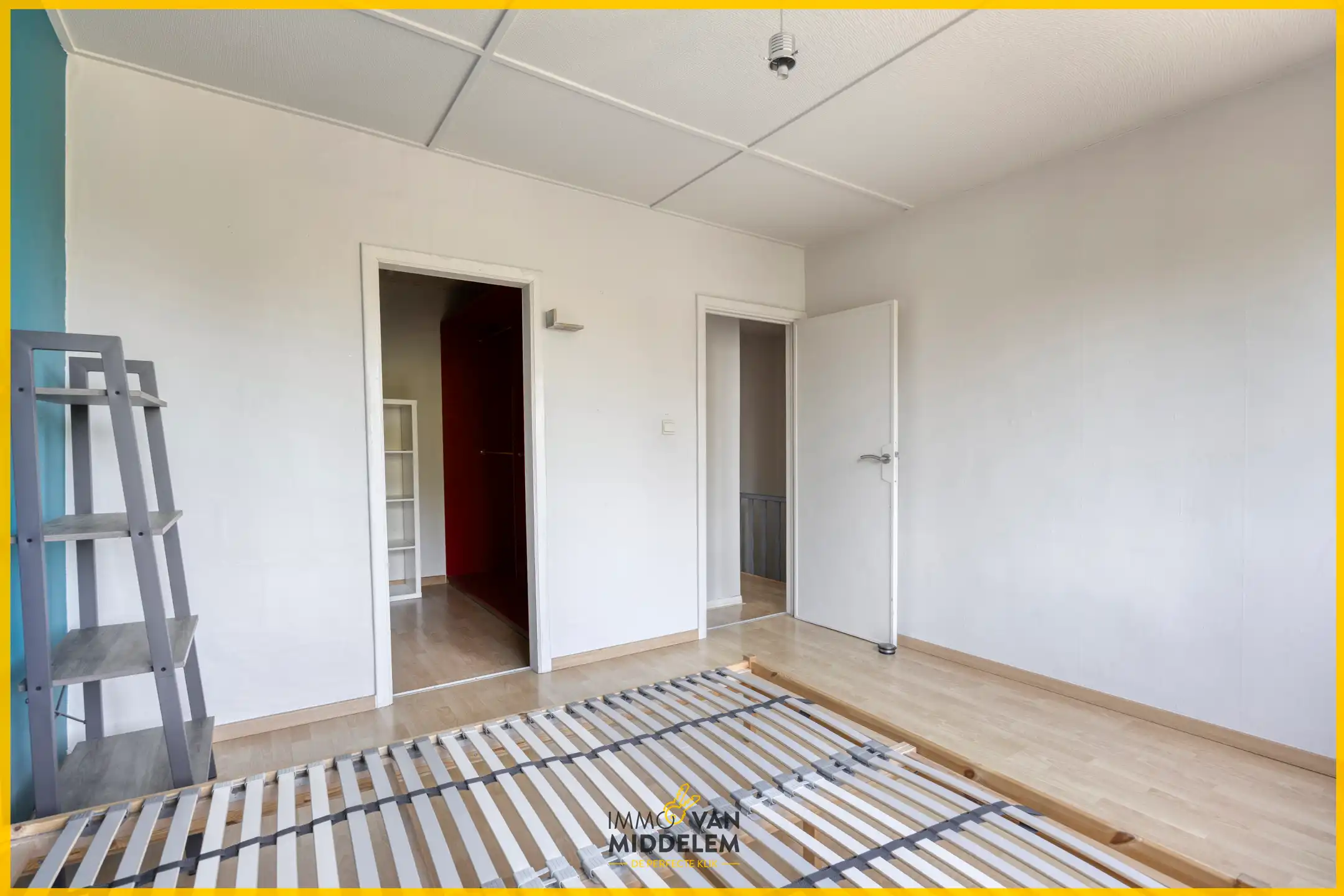 INSTAPKLARE GEZINSWONING MET 3 SLPK, GARAGE EN TUIN foto 12