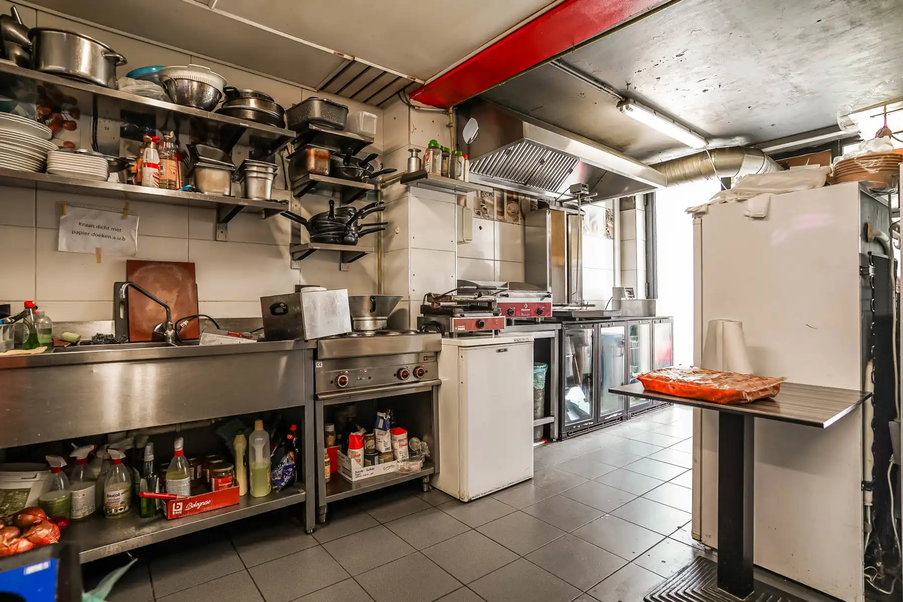 Gelijkvloers handelspand in centrum Londerzeel foto 5
