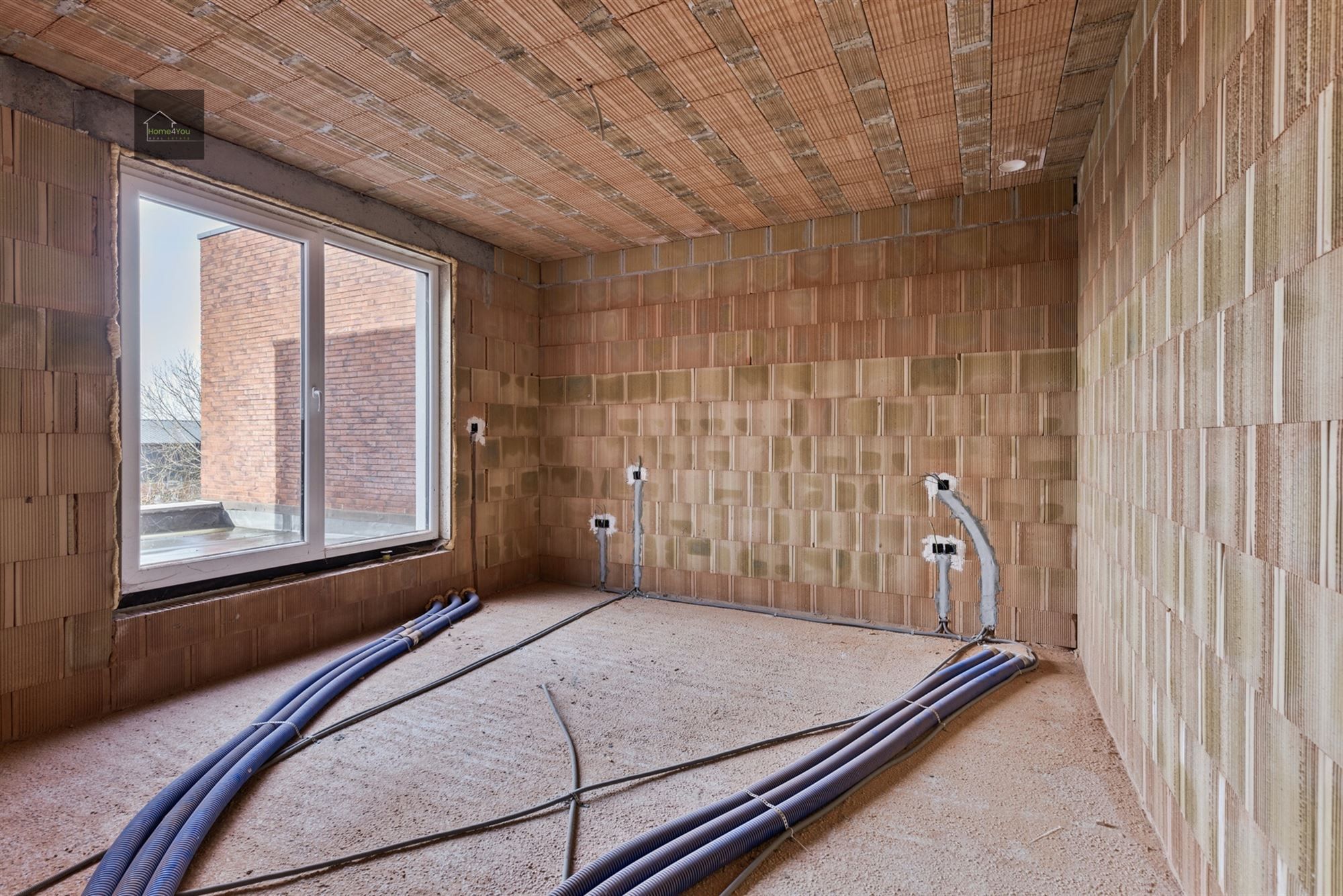 Grote nieuwbouwwoning zonder BTW !!, 3 slaapkamers, wind en waterdicht. foto 30
