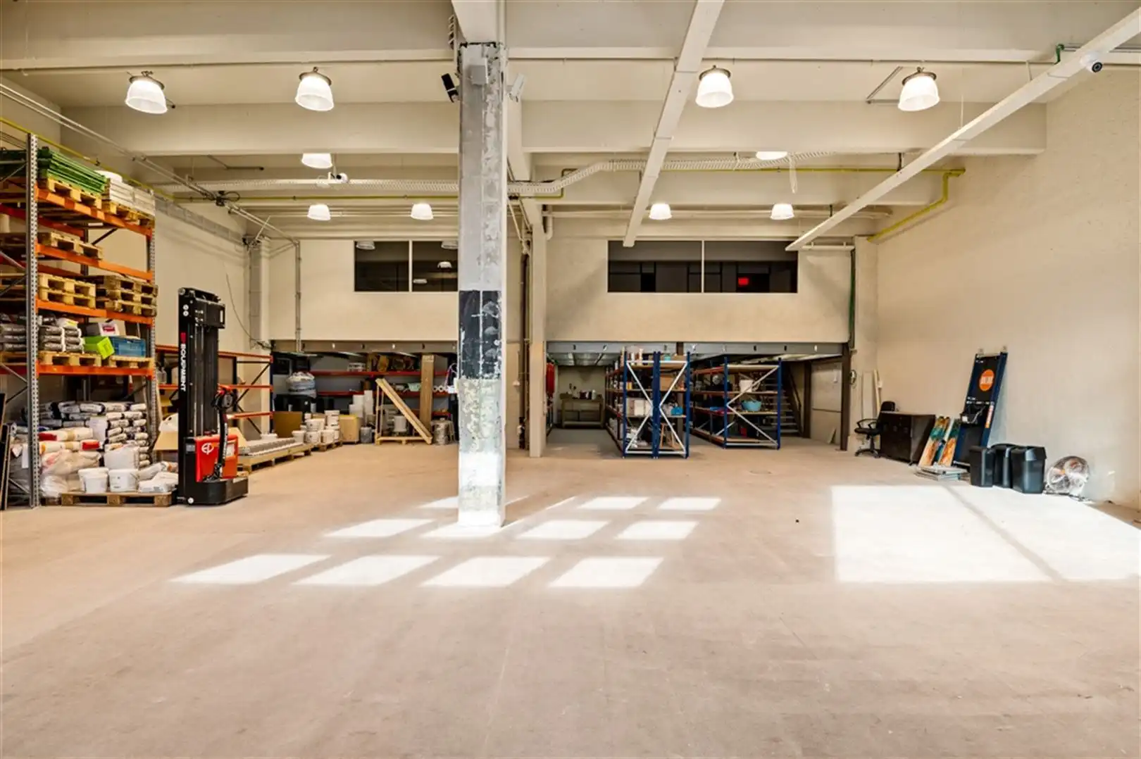 Te Koop centraal gelegen moderne KMO unit nabij haven van Antwerpen foto 9