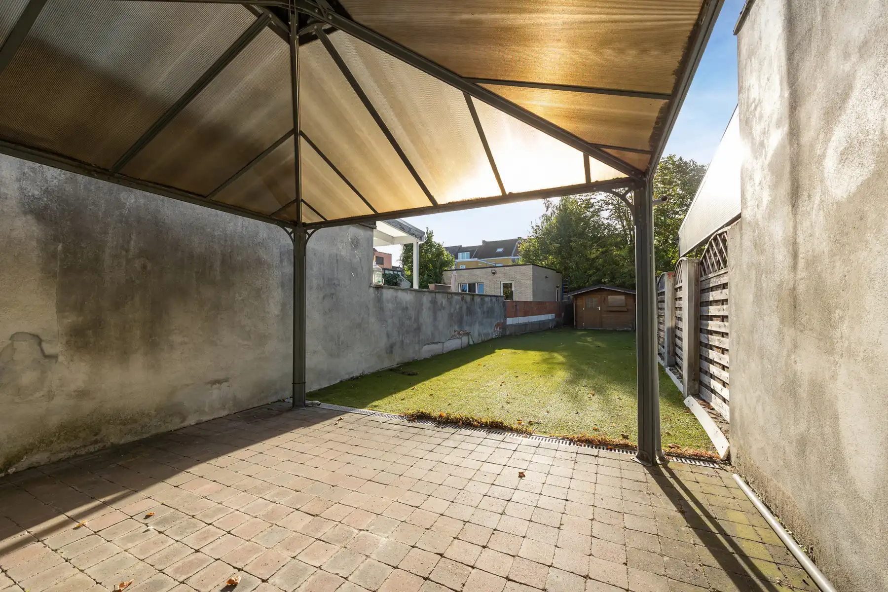 Woning met drie slaapkamers en aangename tuin in Boom foto 14