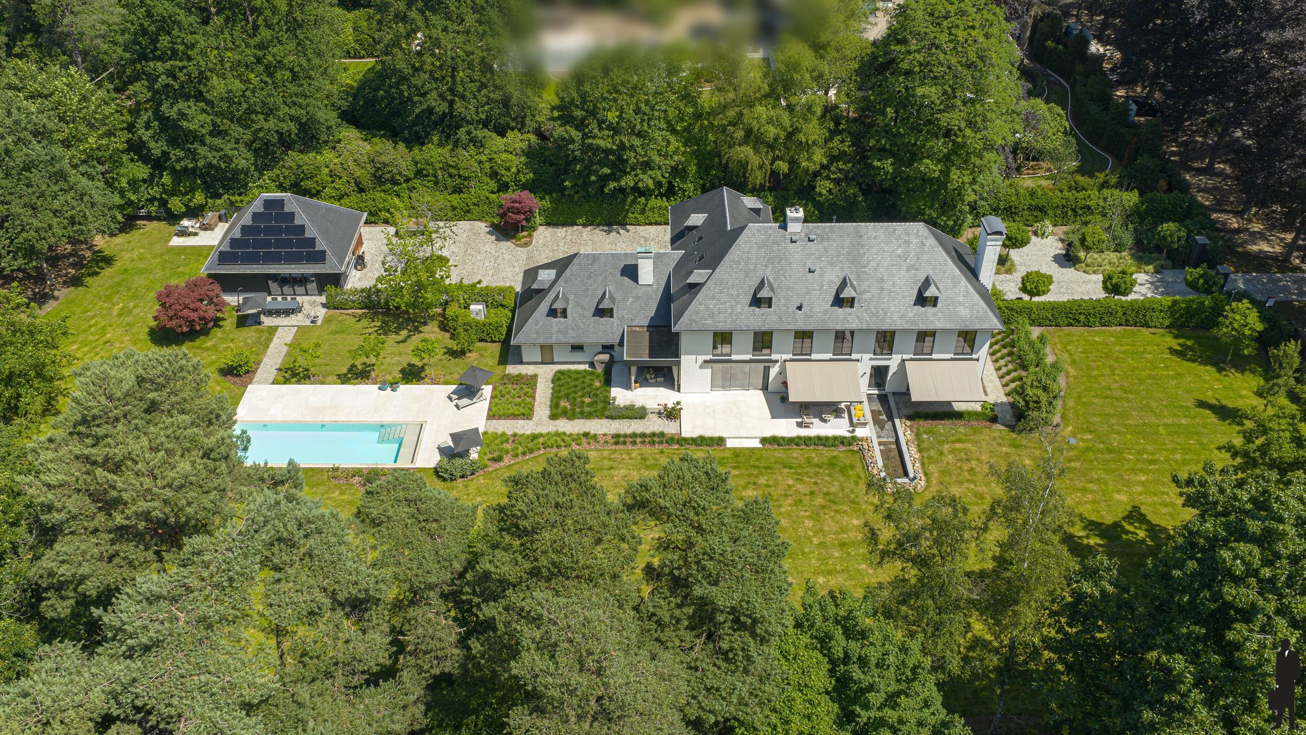 Exclusieve villa met zwembad en bijgebouw op 6.457 m² foto 45
