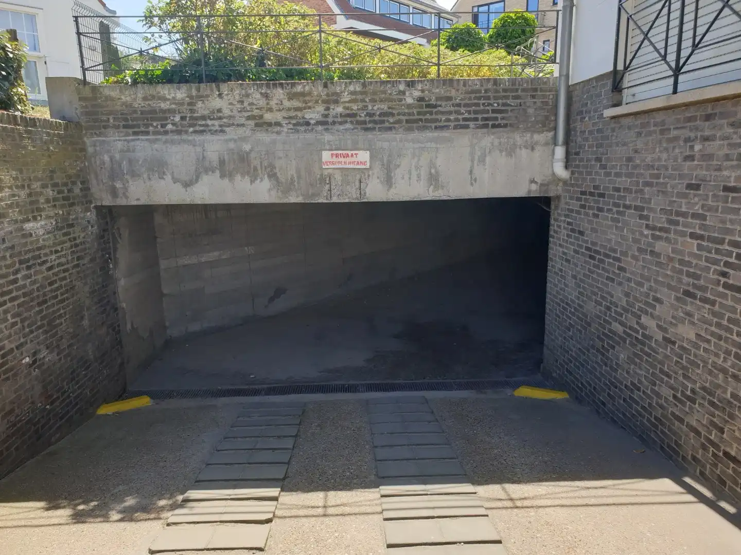 GARAGEBOX TE KOOP IN KOKSIJDE BAD foto 2