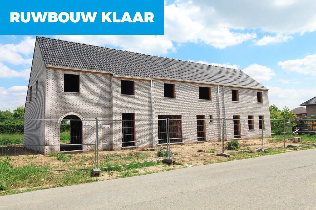 Laatste gesloten nieuwbouwwoning te Wevelgem foto {{pictureIndex}}