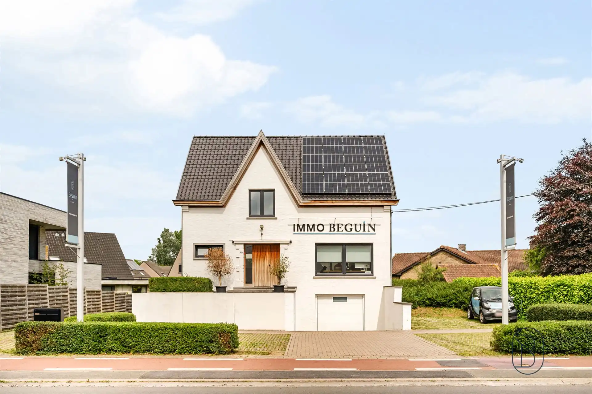 Ideaal kantoorgebouw/praktijk met appartement/extra kantoor foto 3