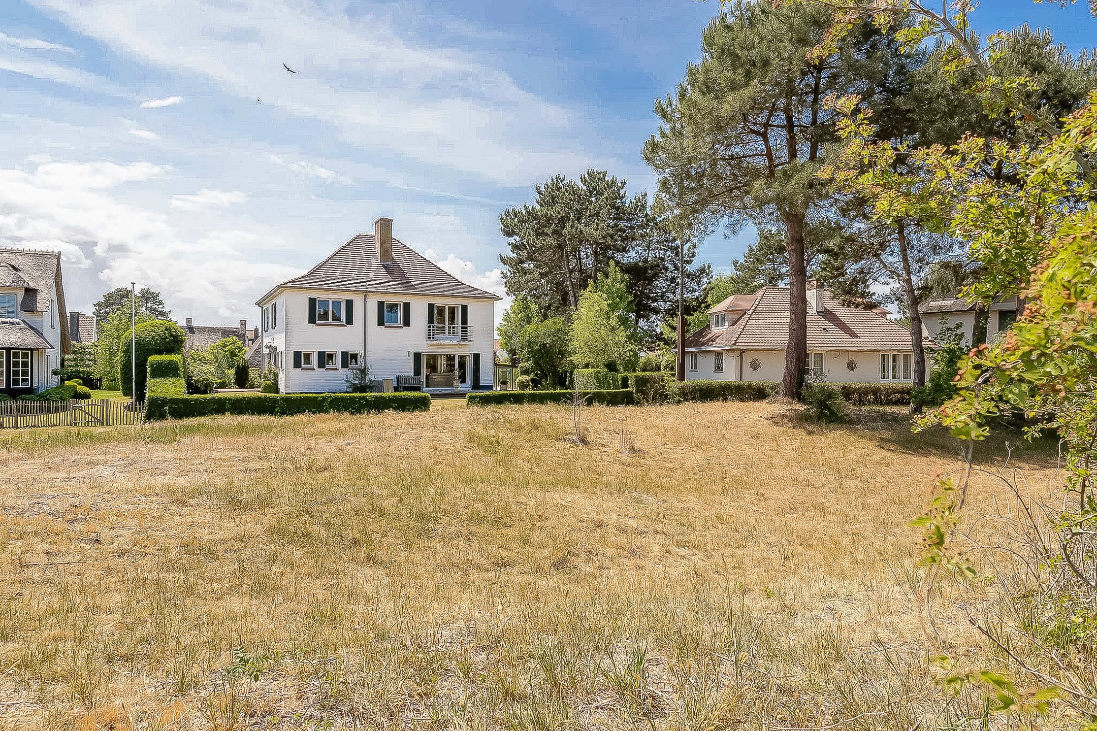 VILLA met panoramisch zicht op de ROYAL ZOUTE GOLF CLUB foto 4
