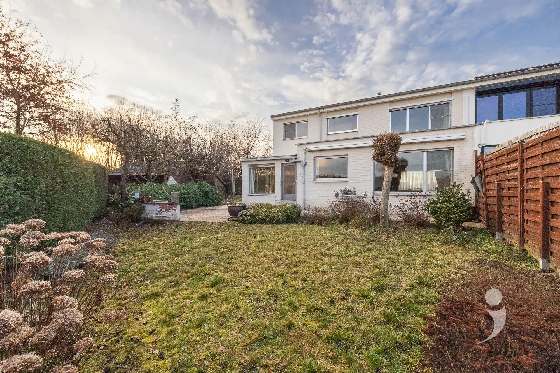 Te renoveren woning met zicht op de velden! foto 26