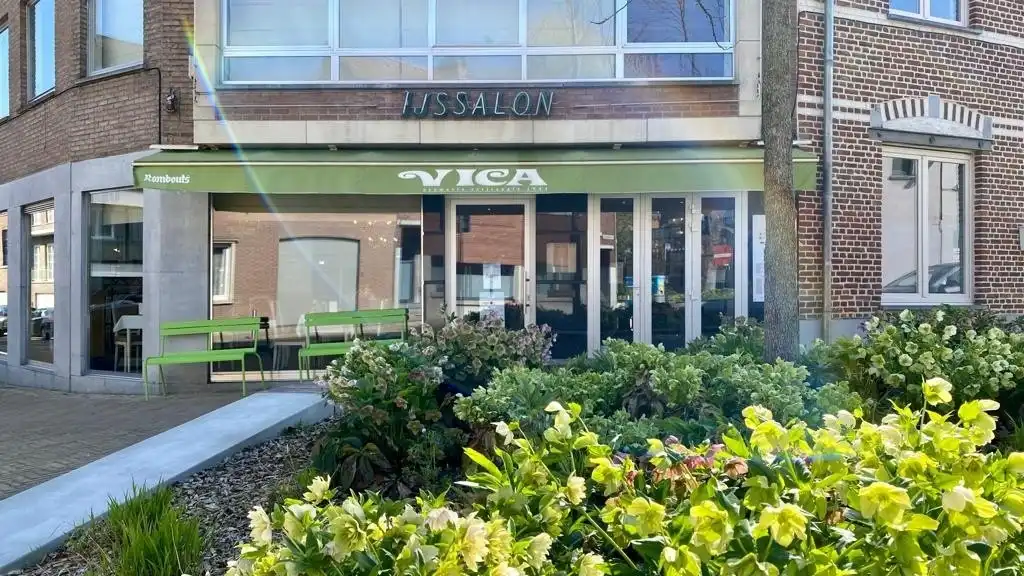 KNAPPE HANDELSRUIMTE TE HUUR IN HET CENTRUM VAN SINT-TRUIDEN foto 2