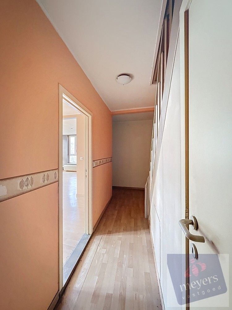 Ruim duplexappartement met 3 slaapkamers op topligging in Hasselt foto 3