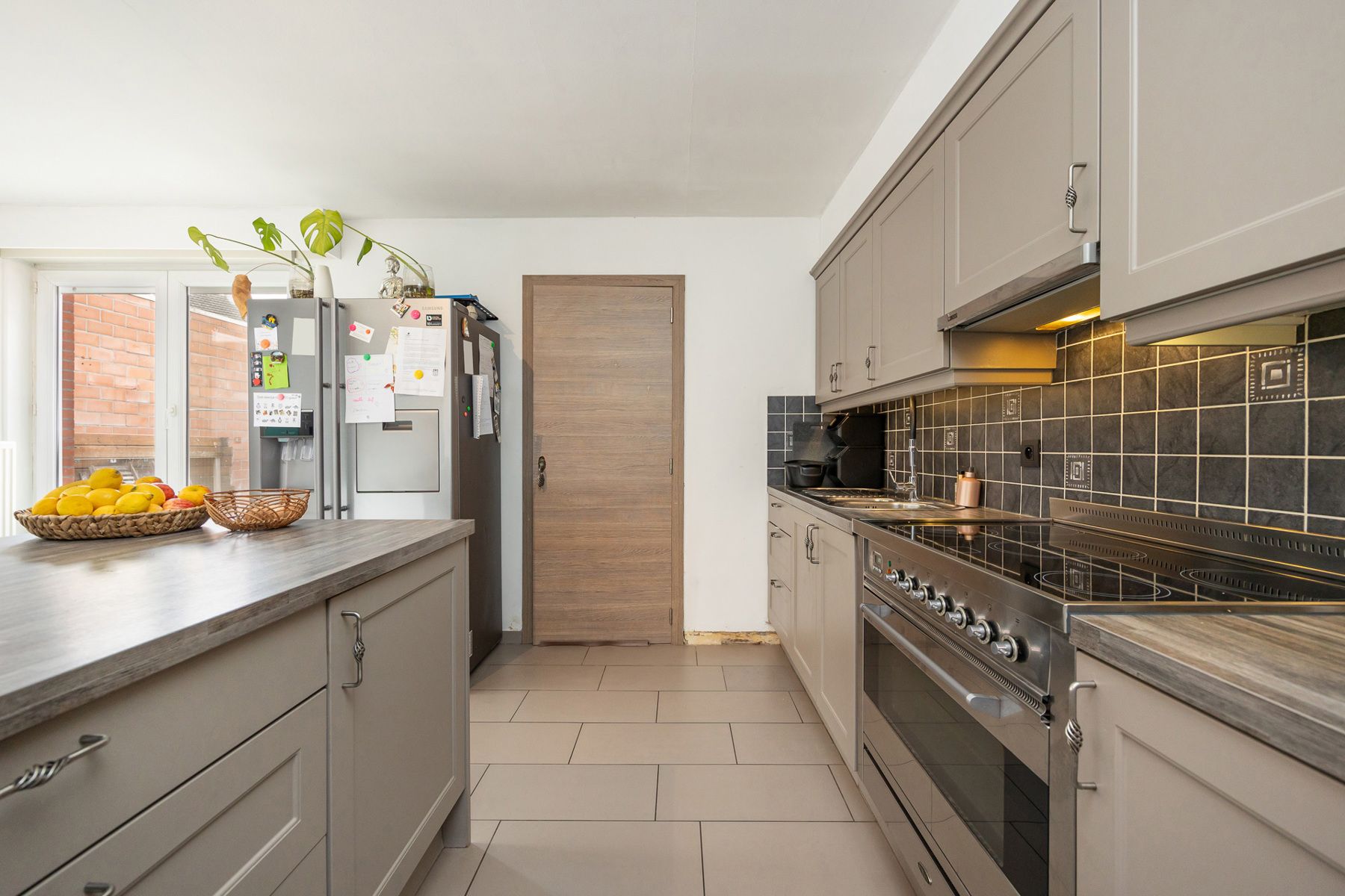 Dorpswoning met 3 à 4 slpks, garage en tuin in Sint Antonius foto 8