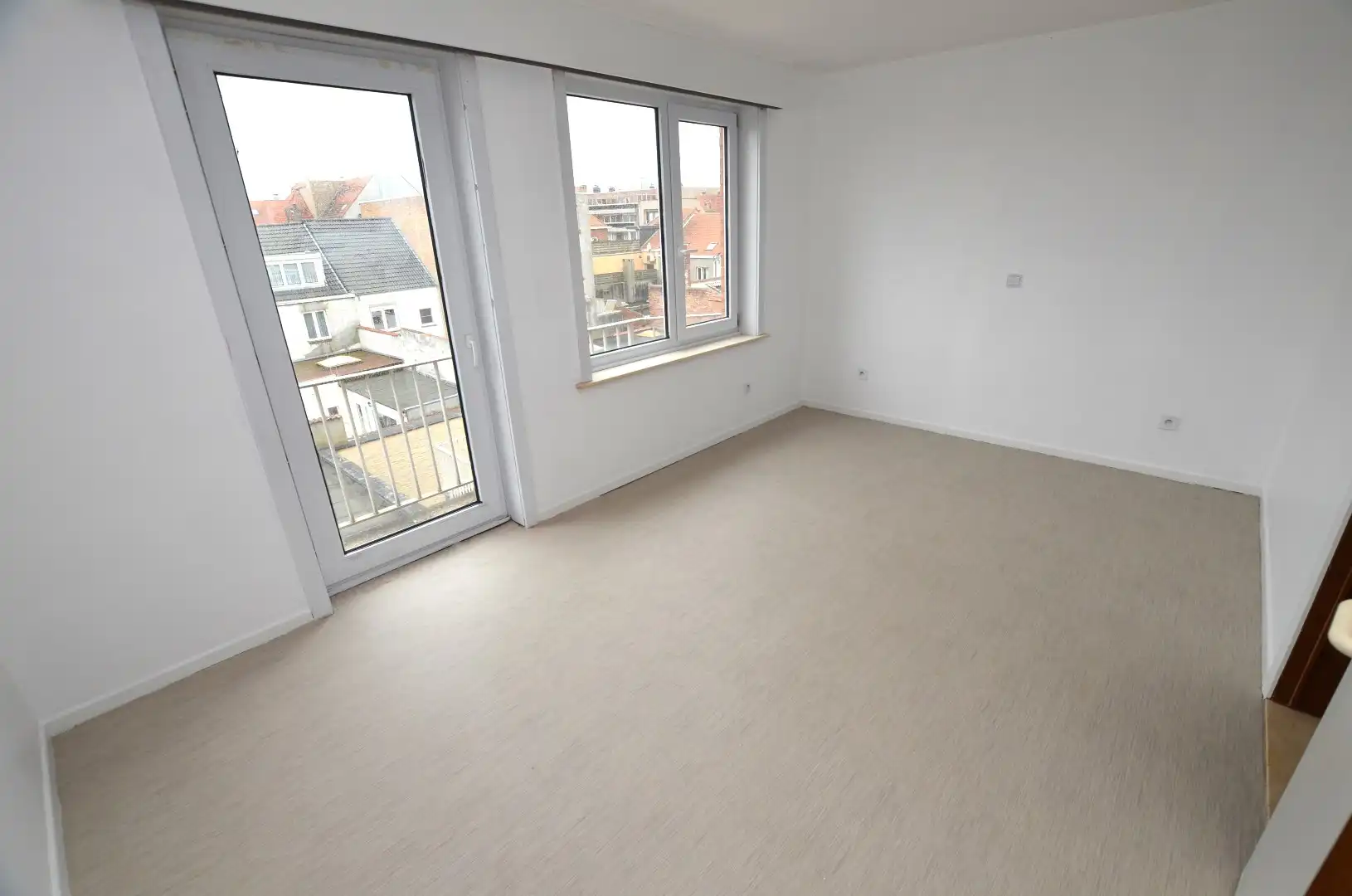 Opbrengsteigendom met 3 erkende appartementen foto 6