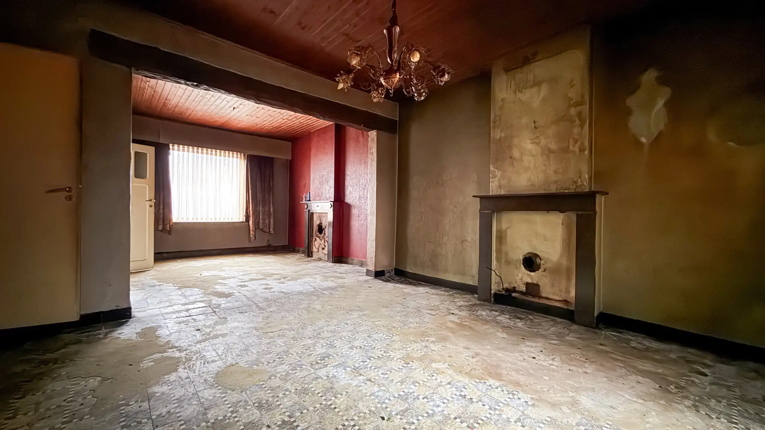 Te renoveren woning met potentieel op rustige ligging foto 5