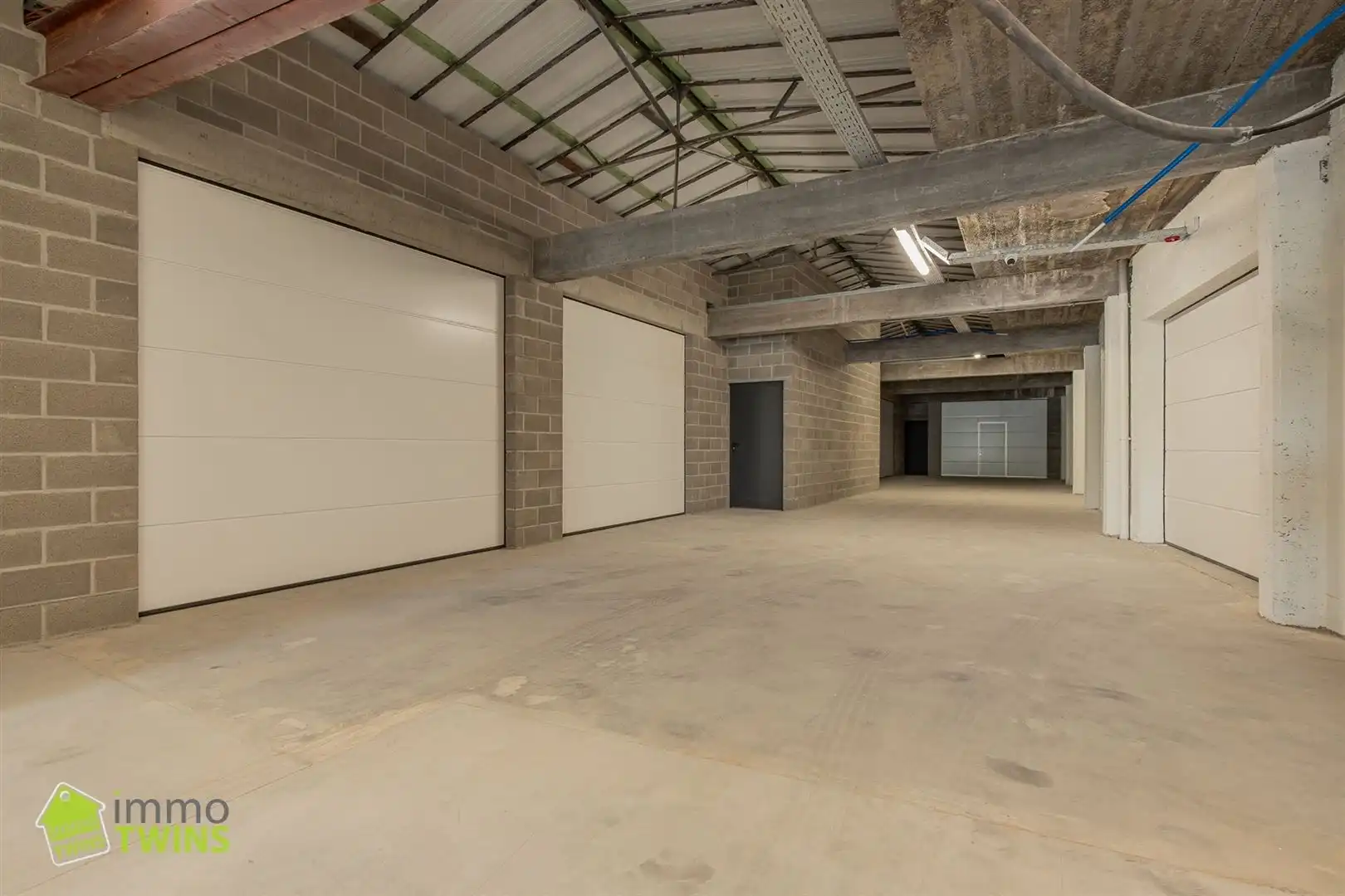 TE HUUR – VERNIEUWDE KMO-UNITS TE GREMBERGEN (DENDERMONDE) foto 4