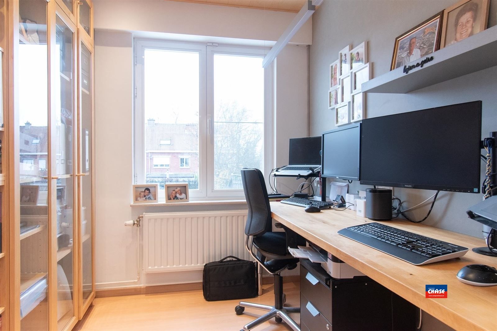 Prachtig gerenoveerde gezinswoning met zonnepanelen foto 27