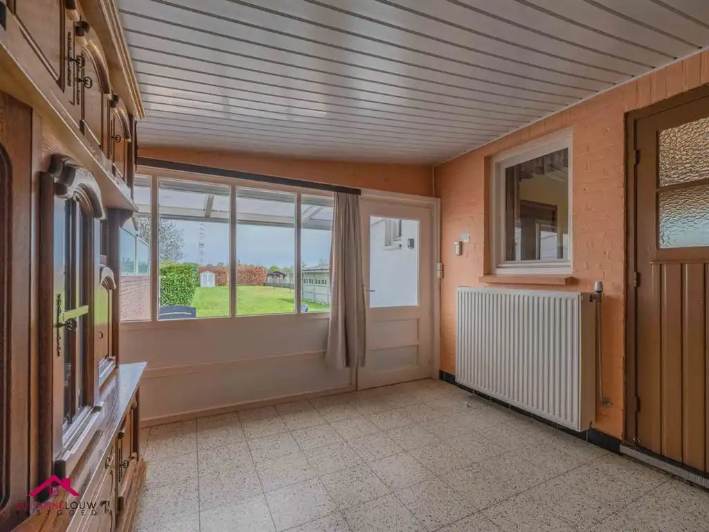 Te renoveren woning op ruim perceel foto 24