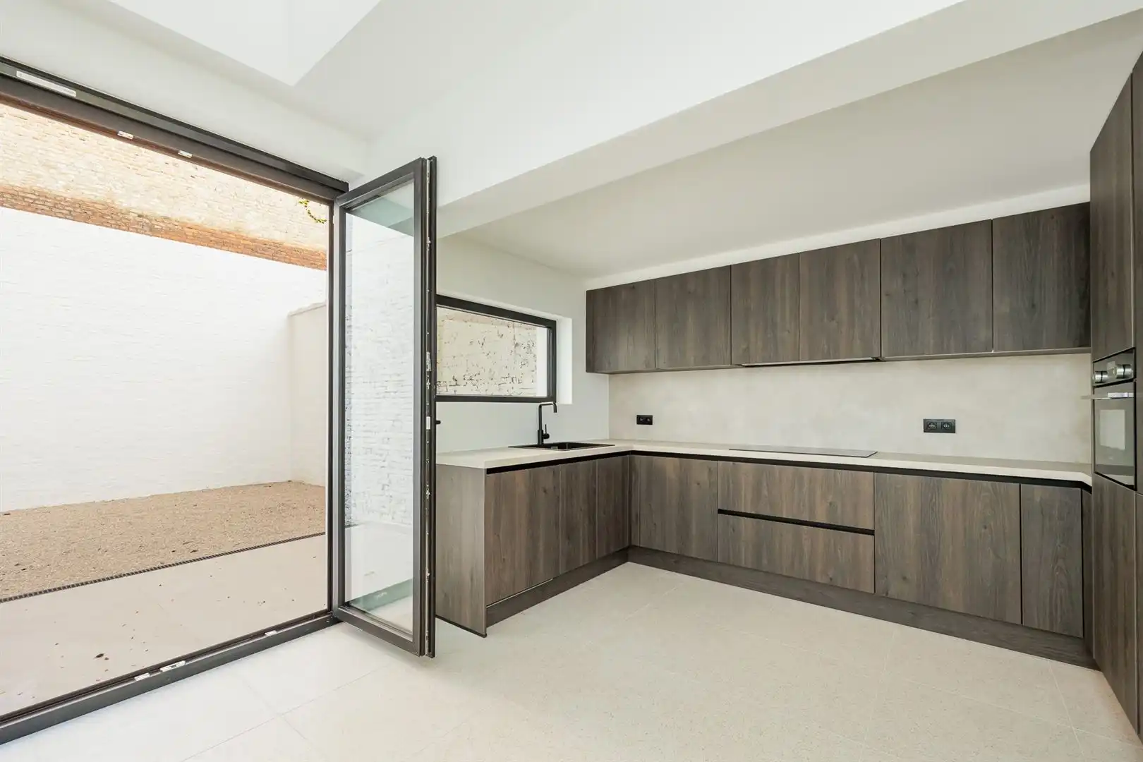 Stadshuis met karakter, tuin én 4 slaapkamers in Harmonie foto 9