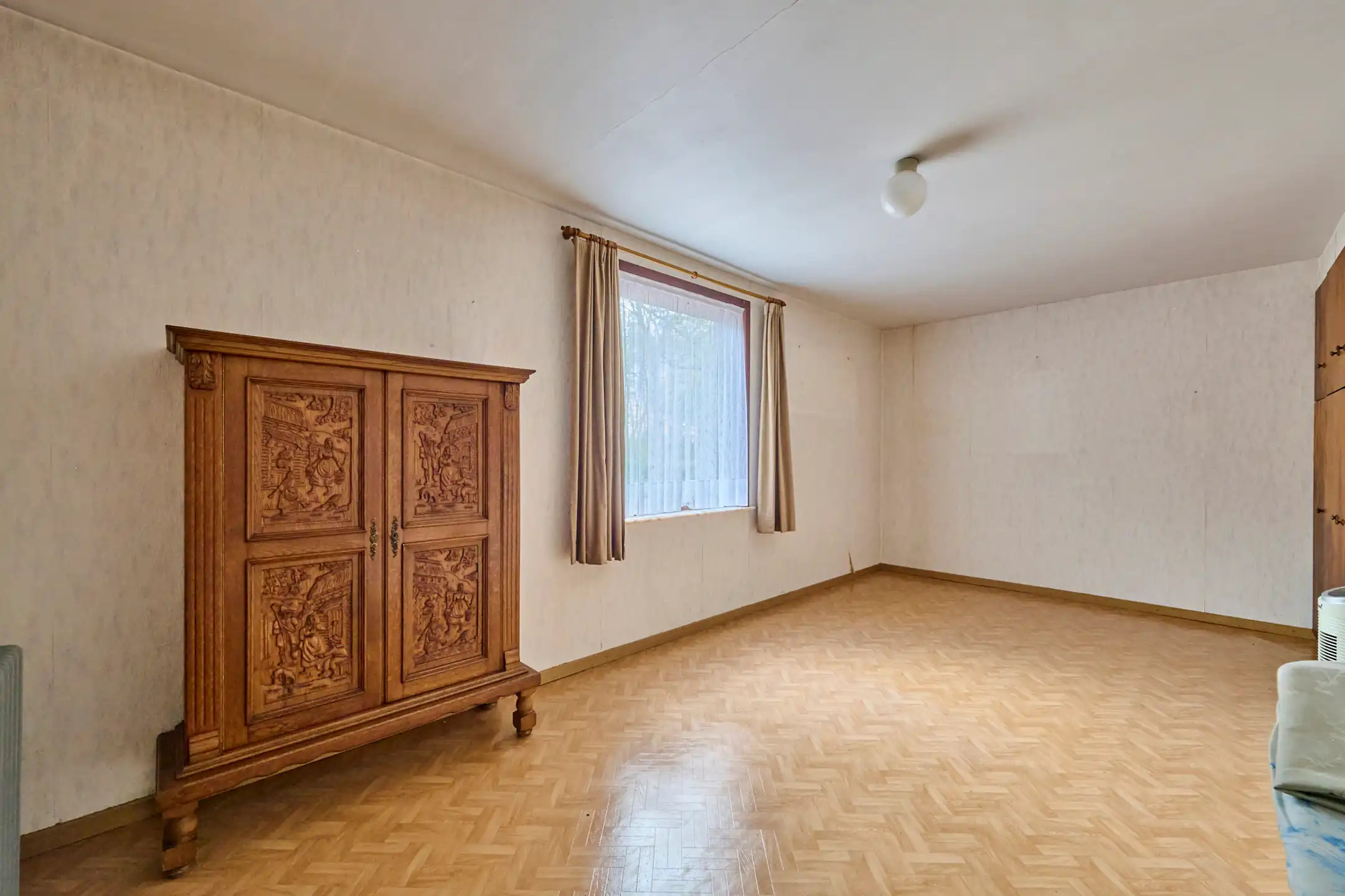 TE RENOVEREN WONING MET VEEL MOGELIJKHEDEN OP 3HA 54A38 CA foto 11