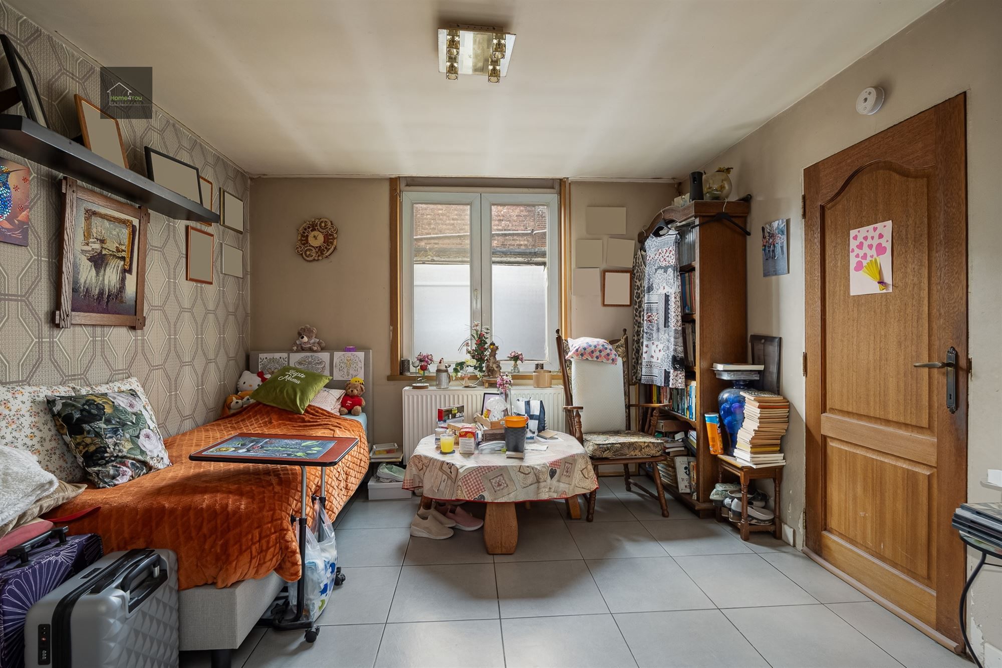 Op te frissen huis in Terhagen foto 3