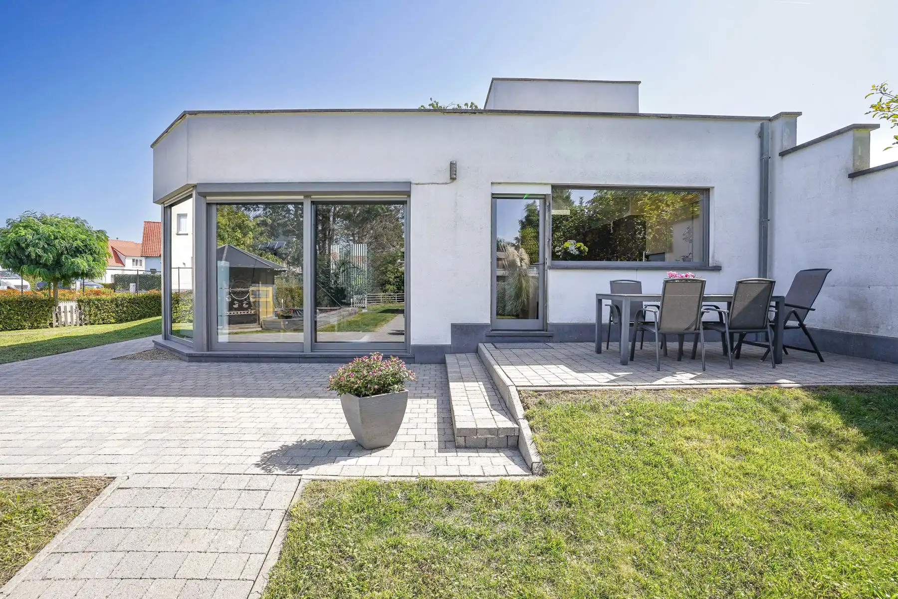 Knap gerenoveerde HOB- woning op toplocatie te Londerzeel. foto 33