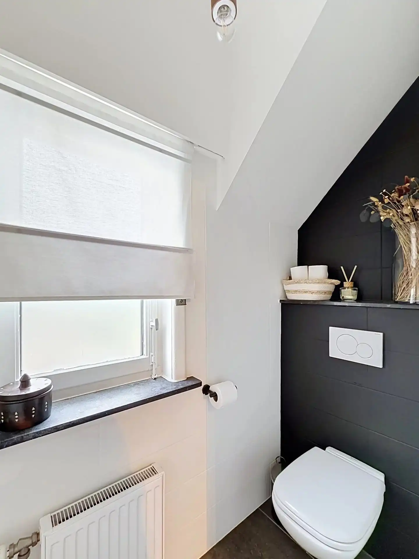 Instapklare gezellige woning op een mooi perceel met 3 slaapkamers en 2 badkamers foto 28