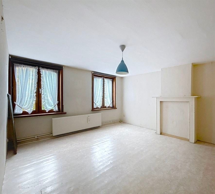 Ruime gezinswoning met grote garage en lange oprit in Dudzele foto 5