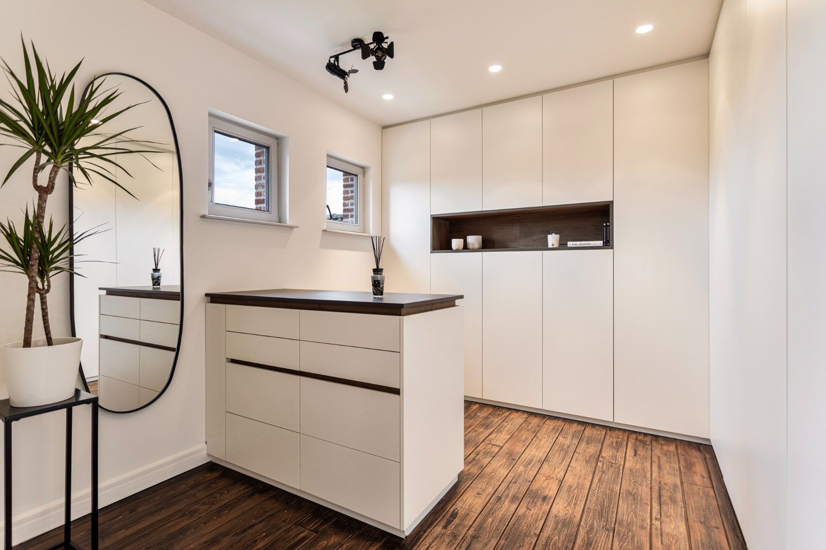 Ruim ingedeelde kwalitatieve villa op 12 are met adembenemd zicht op achterliggend groen. foto 24