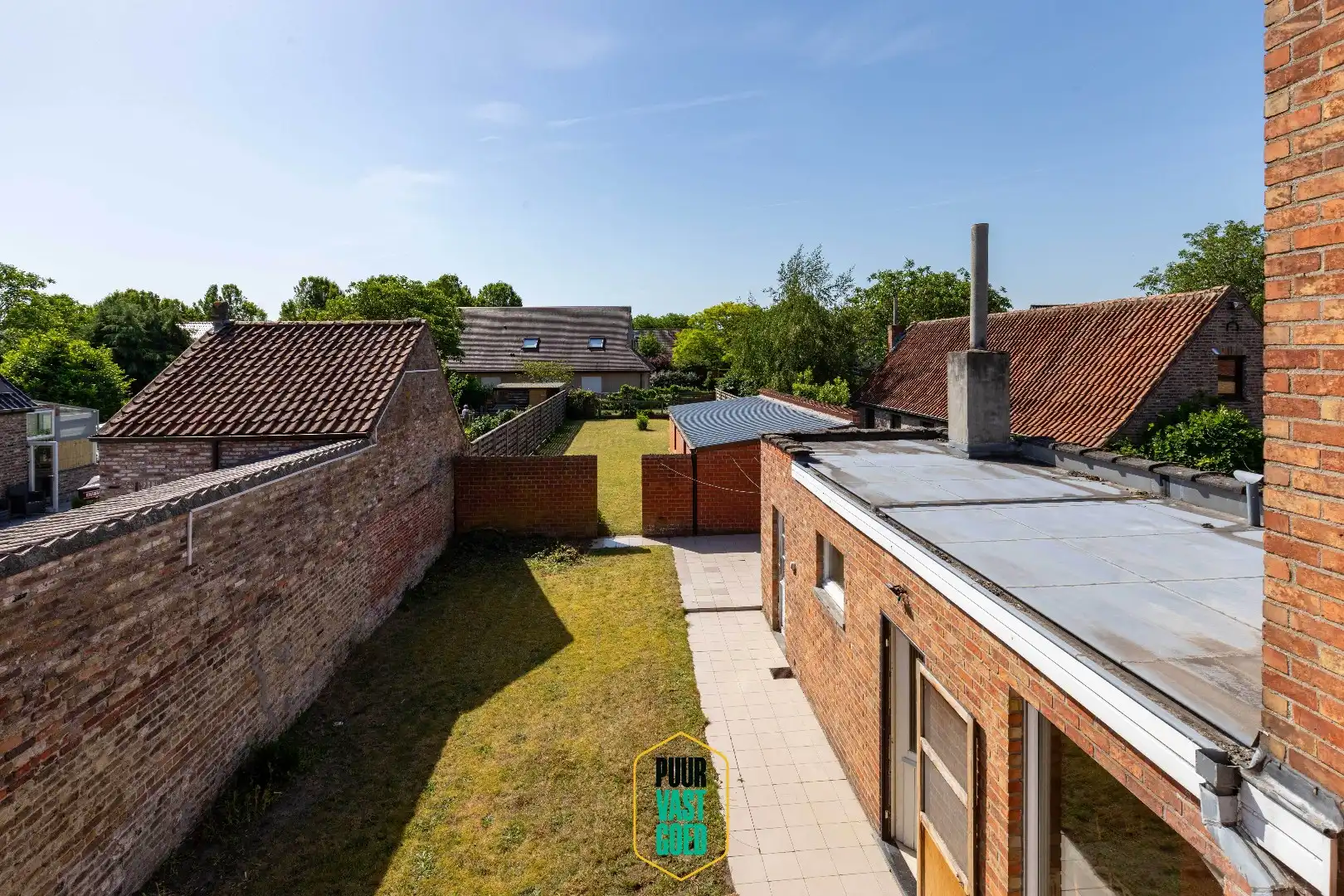 Degelijk halfopen woonhuis  met aparte boei en zuidgerichte tuin, op 534 m² grond foto 21