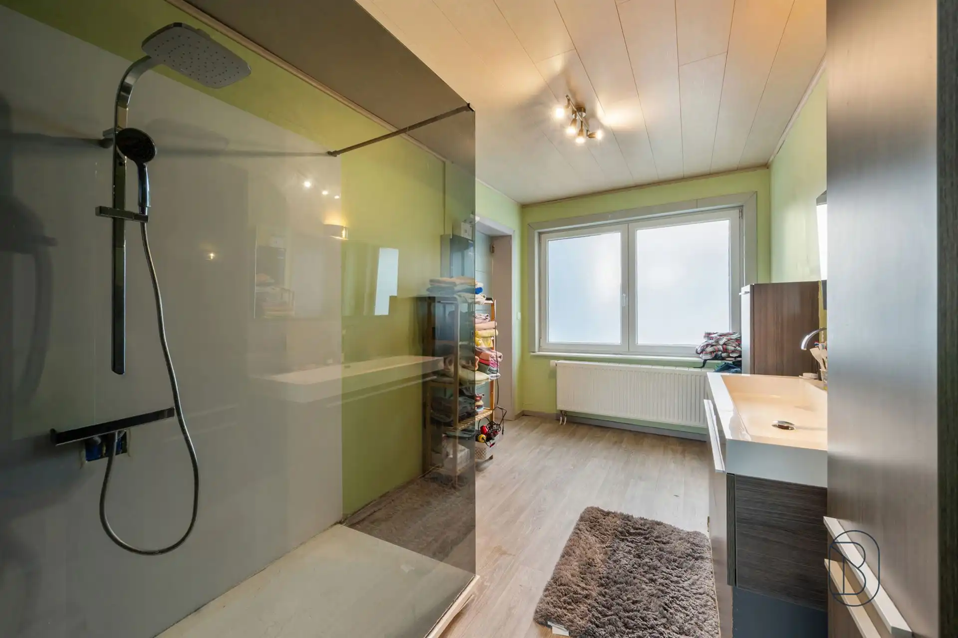 Instapklare karakterwoning met tuin en 4 slpks in Ronse foto 11